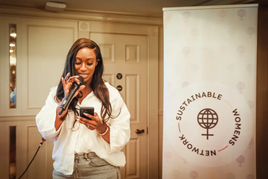 Mandy Nyarko speaking at a Sustainable Women's Network event