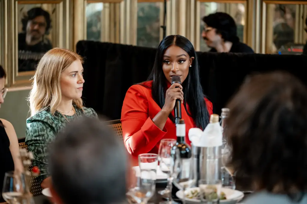 Mandy Nyarko speaking at a roundtable in New York
